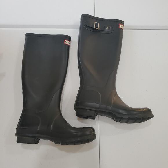 Hunter Boots Womens Size 7 Black Original Tall Rain Waterproof Rubber W23499 - Picture 1 of 11
